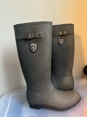 Kamik Jennifer Tall Equestrian Rain boot Tall Matte Black Sz 11
